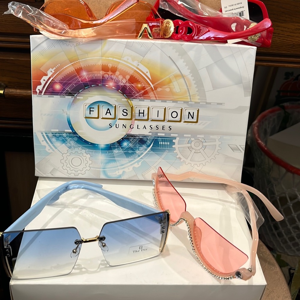Summer time fashion sunglasses